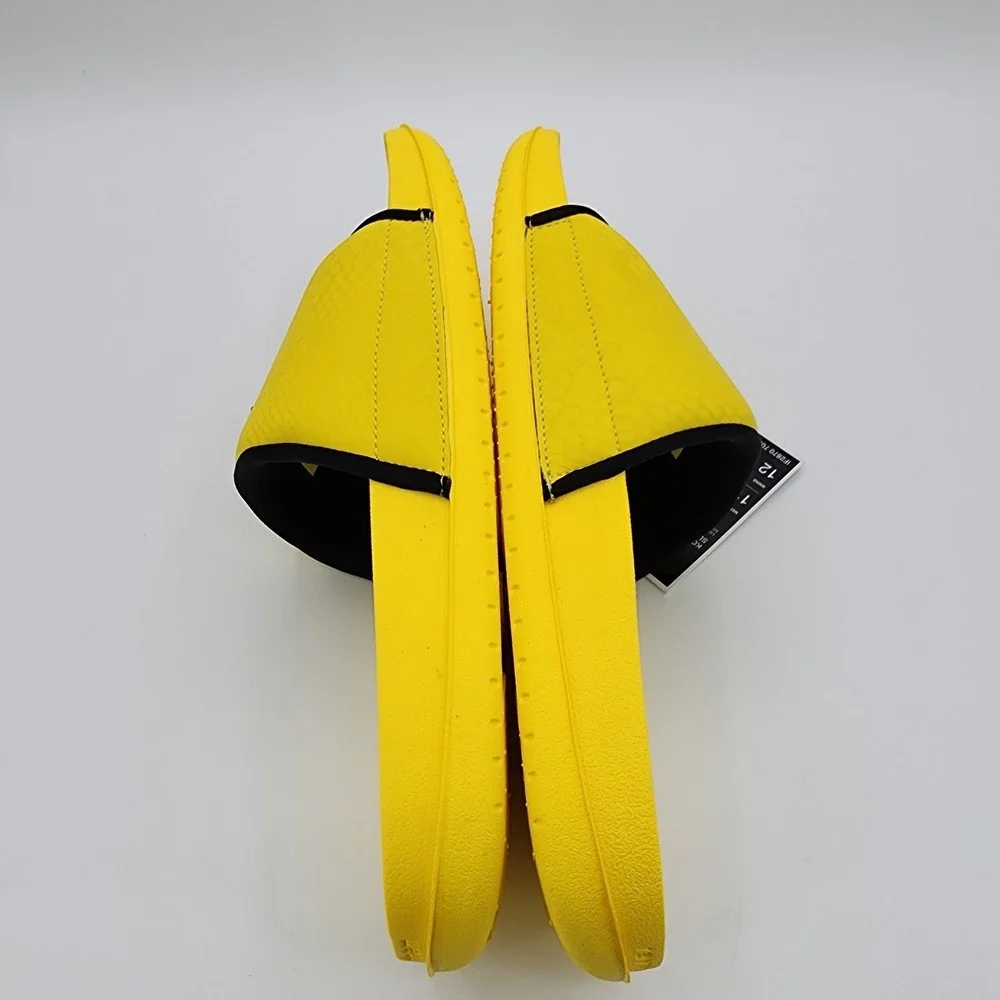 Nike Kobe Off Court Slides Mens 11‎ Lightning Yellow Black Mamba Logo Sandal NEW